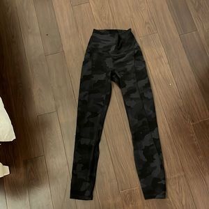 Lululemon align leggings with pockets 25”